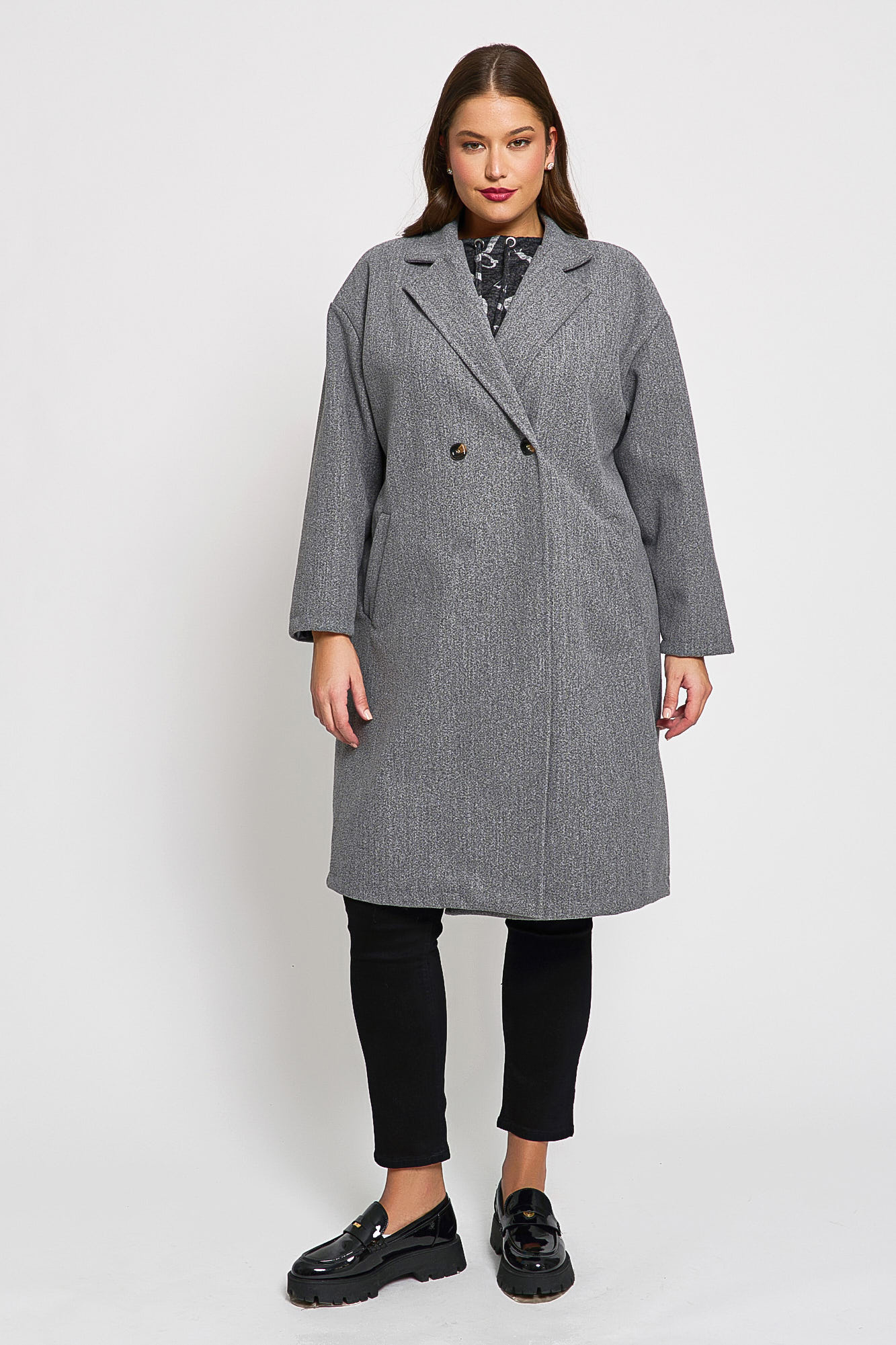 palto me giaka cornelia gkri