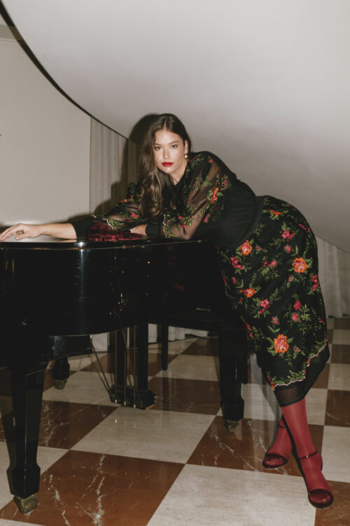 Φούστα με Κεντητές Λεπτομέρειες Alcmene