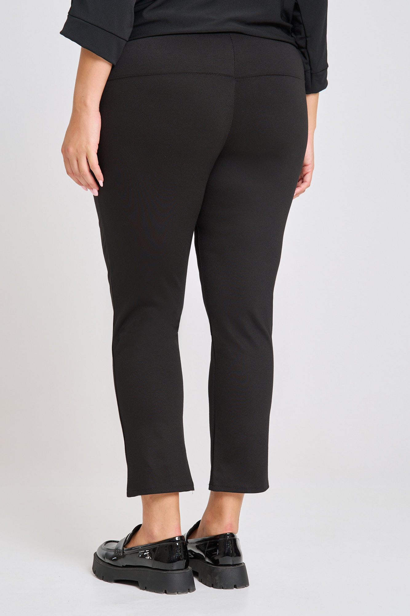 panteloni elastiko tsepes amelie mavro