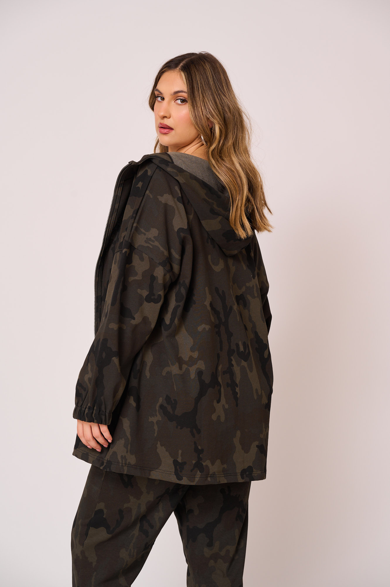 zaketa parallagis baby fouter army