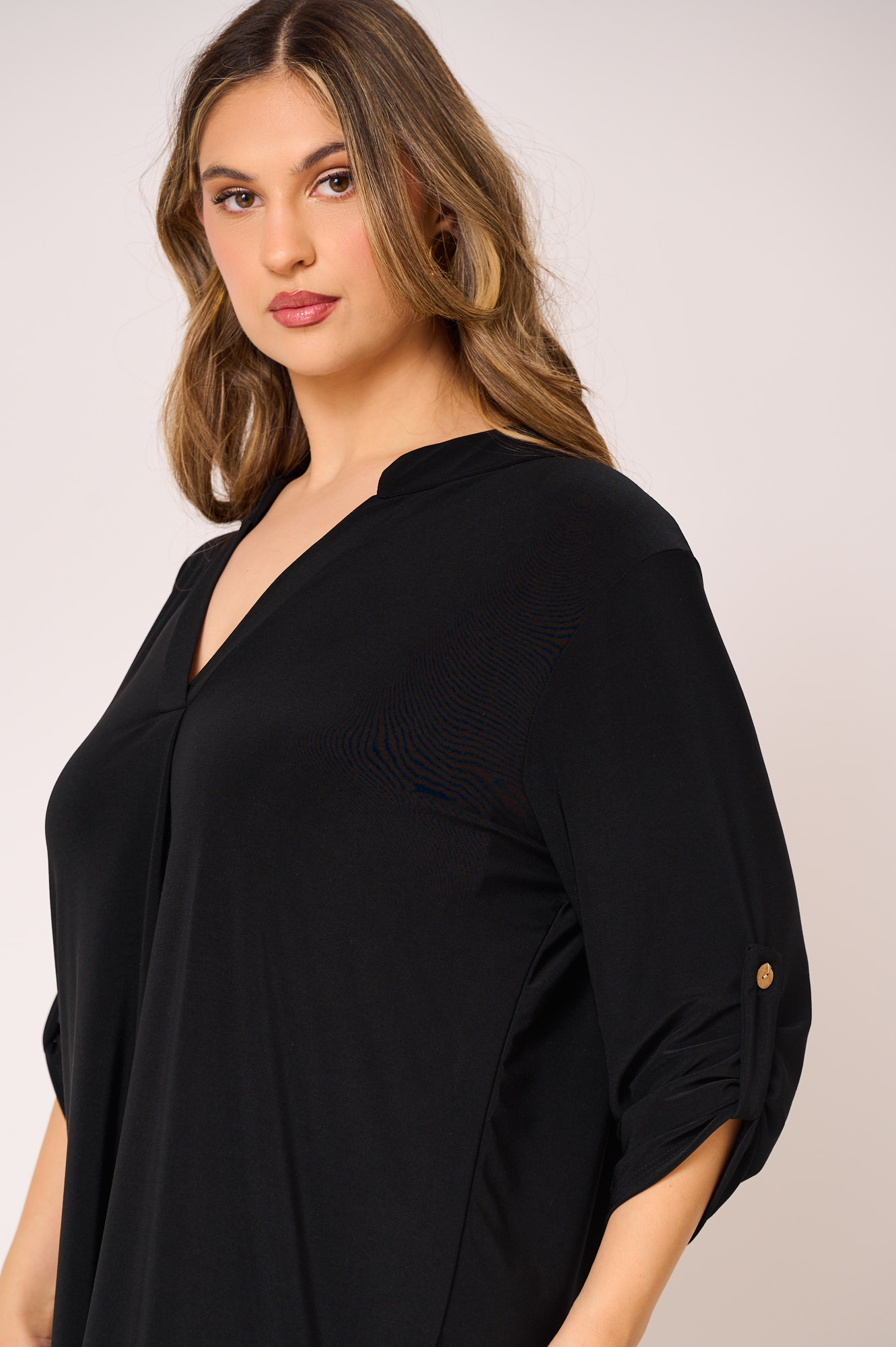 asymmetri poykamisa elastiki klelia mayro